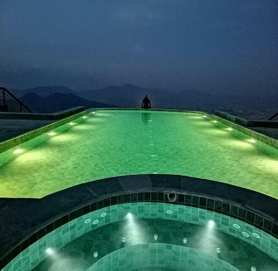 Chandragiri Hills Resort Thānkot Eksteriør billede