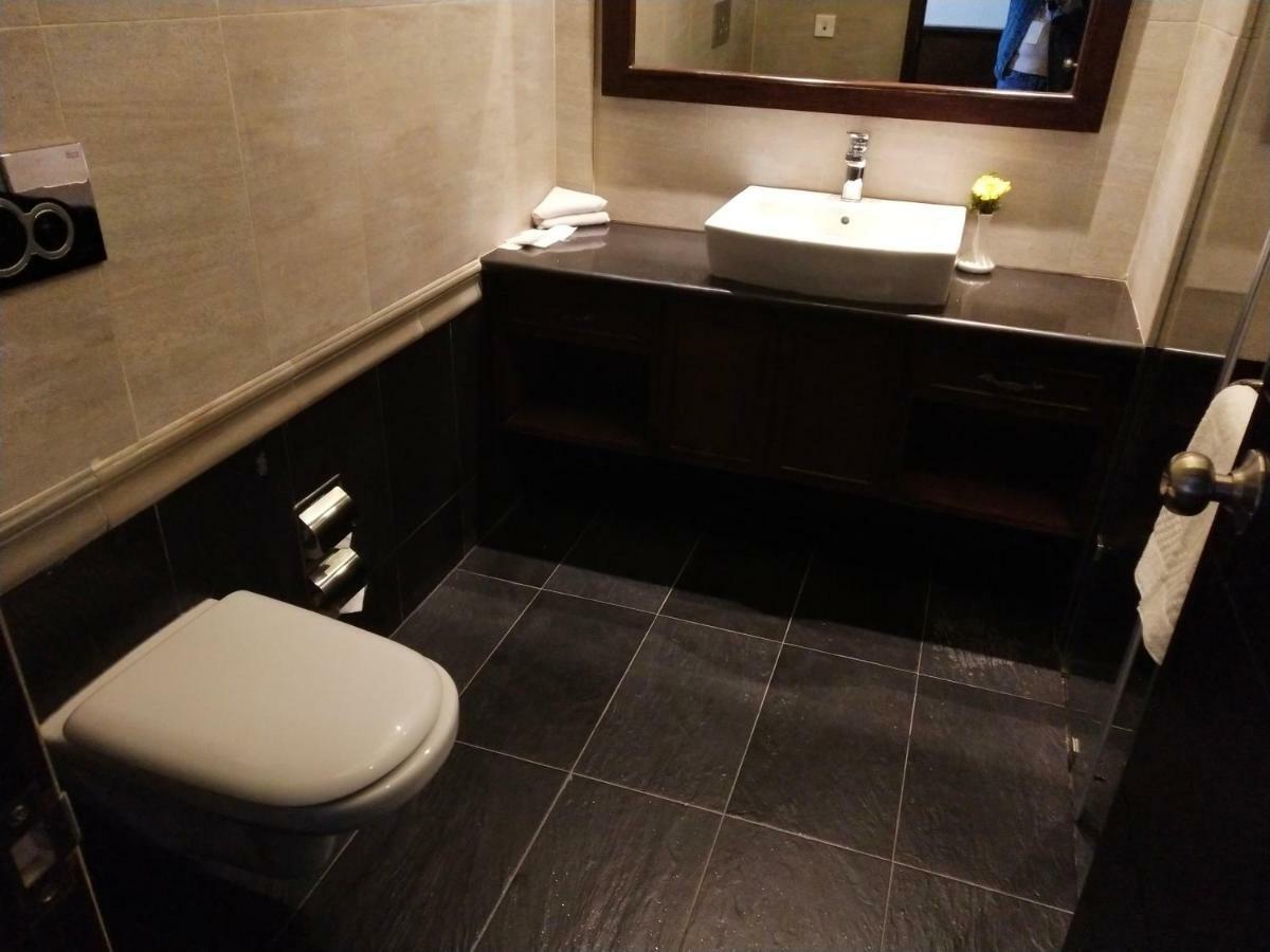 Chandragiri Hills Resort Thānkot Eksteriør billede