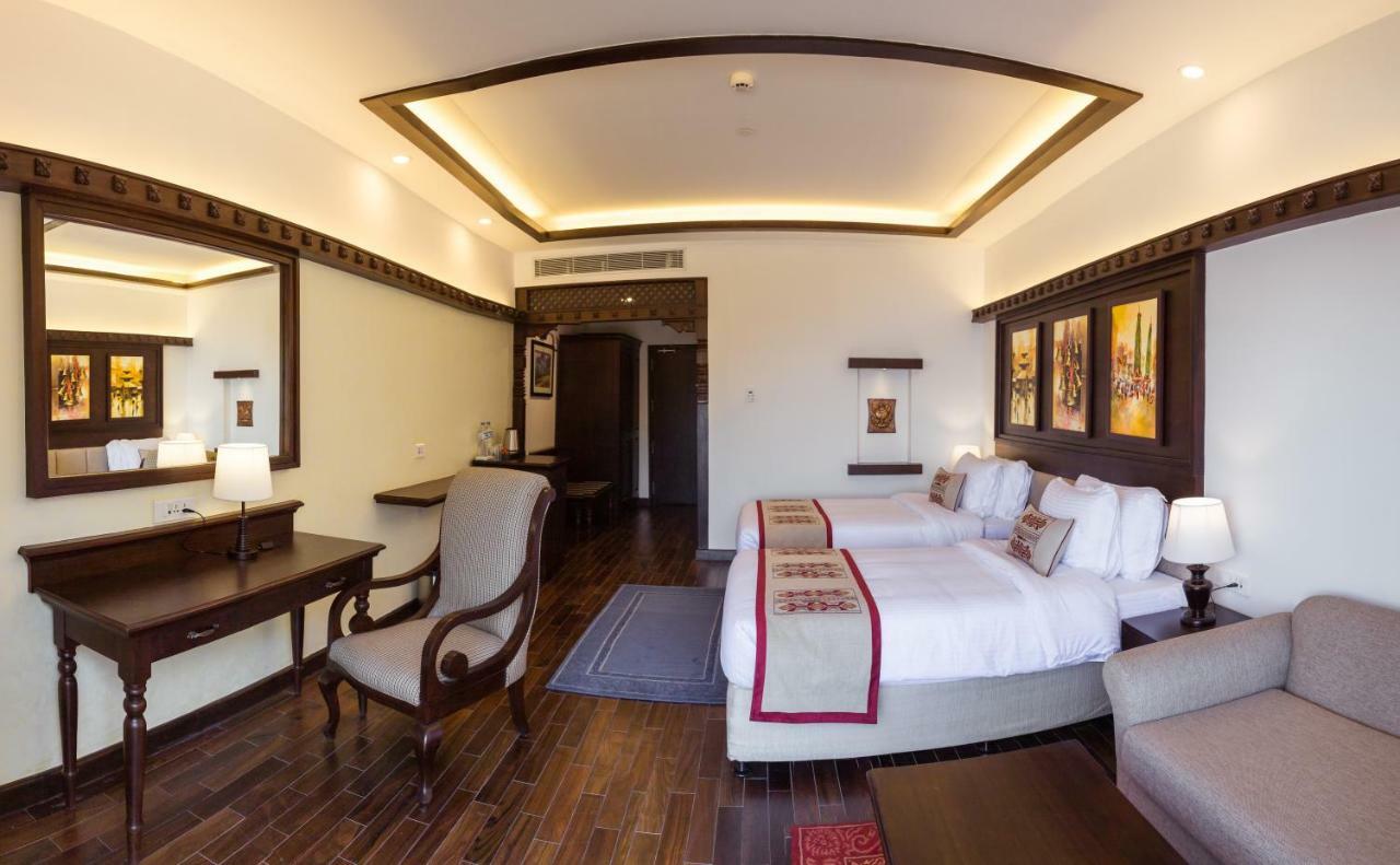 Chandragiri Hills Resort Thānkot Eksteriør billede
